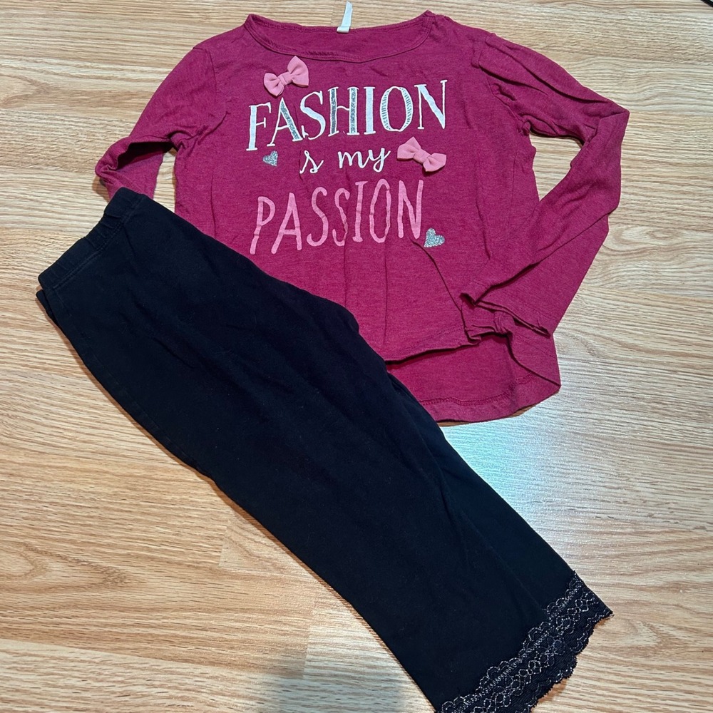 Girls Fashion Is My Passion‎ Top & Faded Glory Lace Leggings 7/8